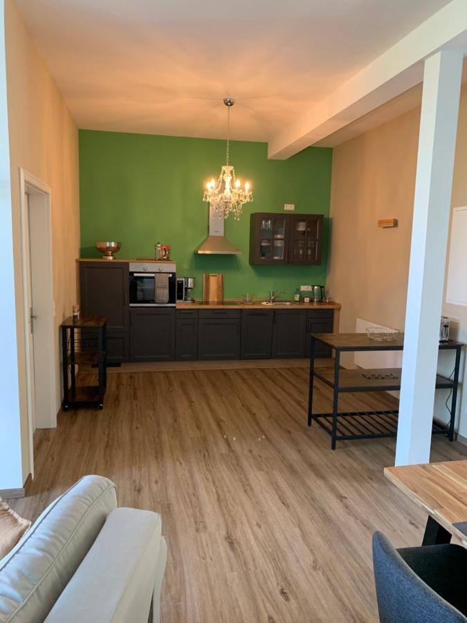 Ahrensbok Ferienwohnung 2 Am Herrenhaus Ahrensboek מראה חיצוני תמונה